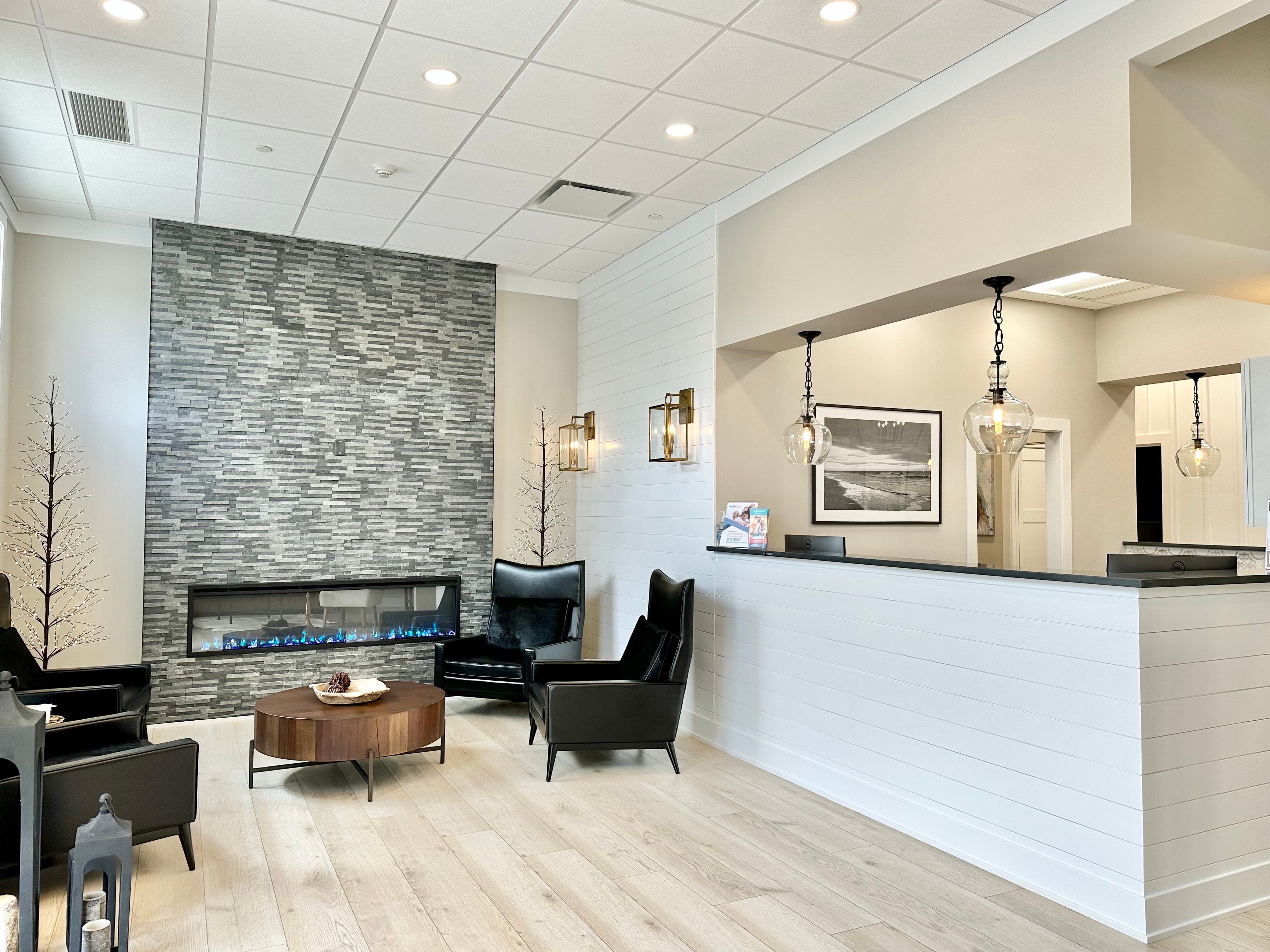 Harbor Point Dental at Chappaqua reception area